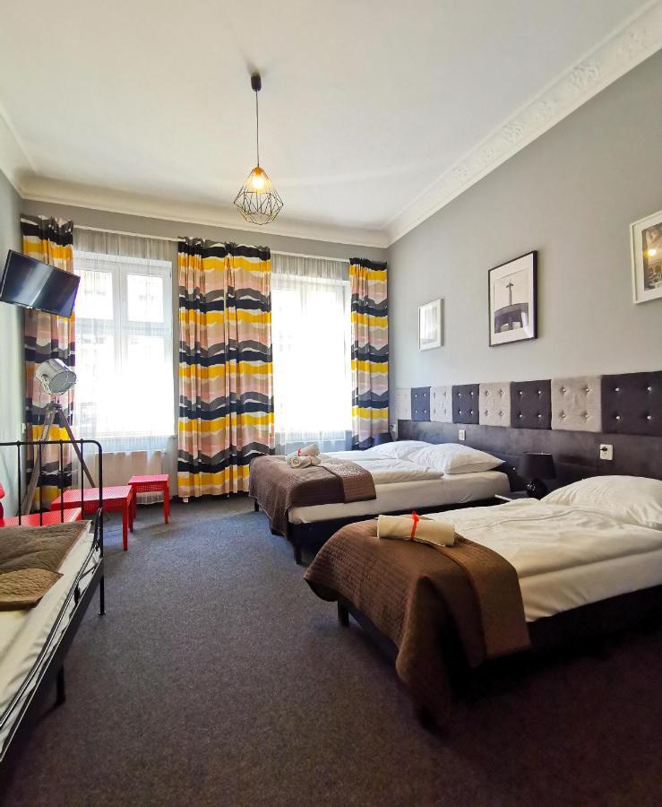 Expolis Residence - City Center Mtp Targi - 24H #Betterthanyourex Poznan Ngoại thất bức ảnh