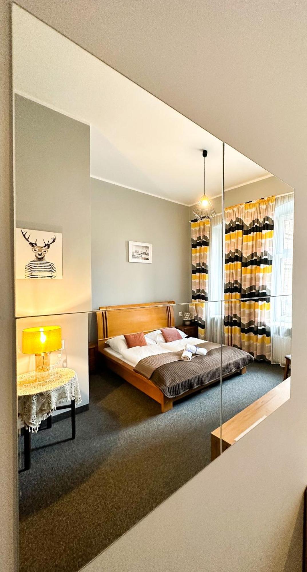 Expolis Residence - City Center Mtp Targi - 24H #Betterthanyourex Poznan Ngoại thất bức ảnh
