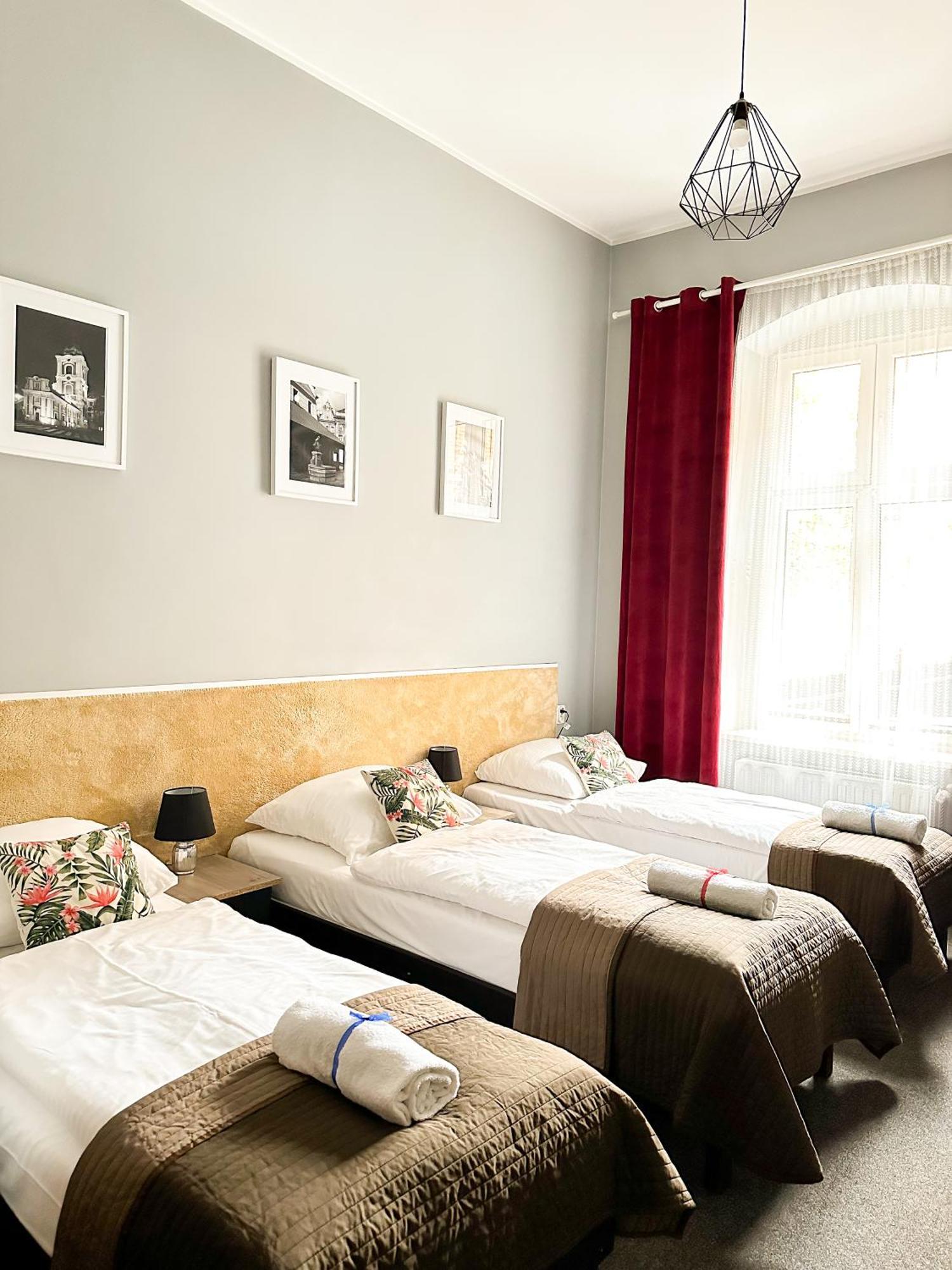 Expolis Residence - City Center Mtp Targi - 24H #Betterthanyourex Poznan Ngoại thất bức ảnh