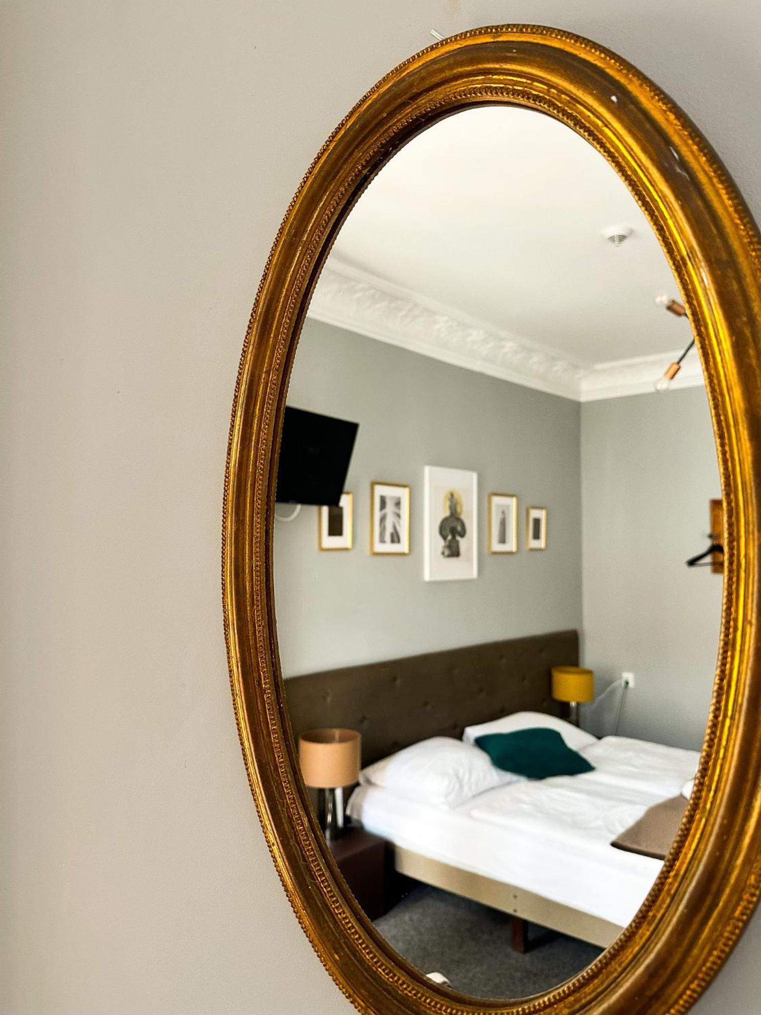 Expolis Residence - City Center Mtp Targi - 24H #Betterthanyourex Poznan Ngoại thất bức ảnh