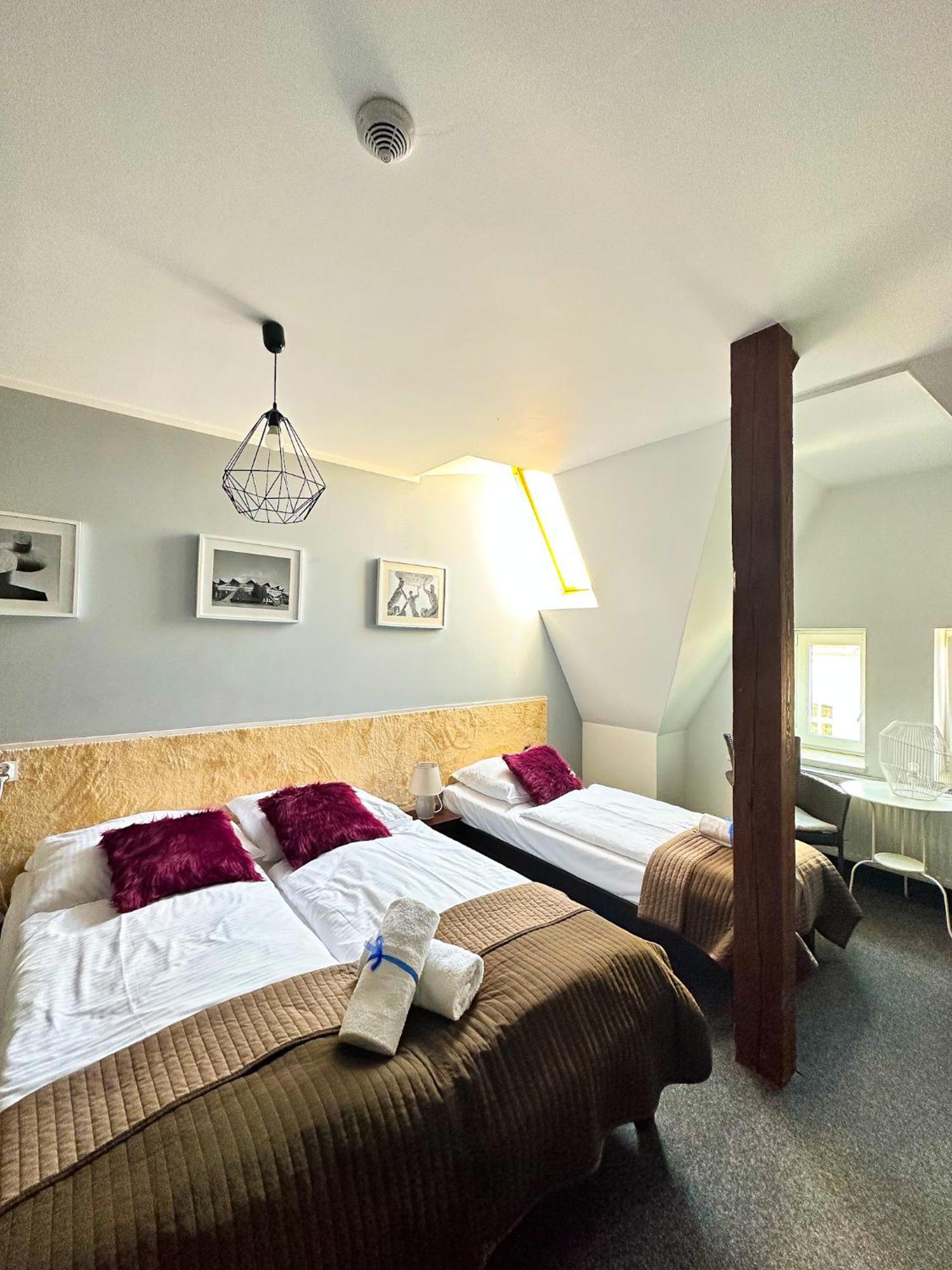 Expolis Residence - City Center Mtp Targi - 24H #Betterthanyourex Poznan Ngoại thất bức ảnh