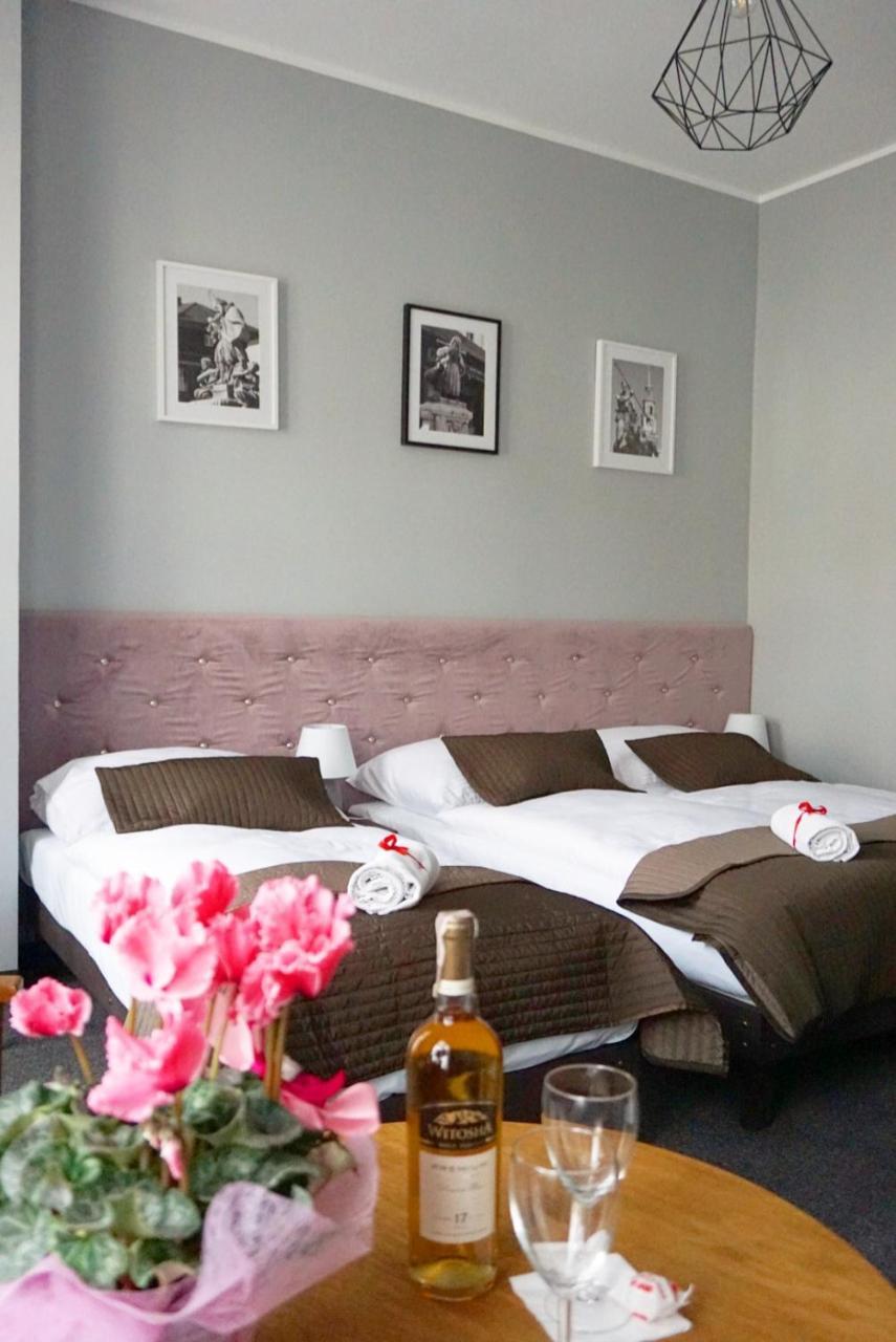 Expolis Residence - City Center Mtp Targi - 24H #Betterthanyourex Poznan Ngoại thất bức ảnh