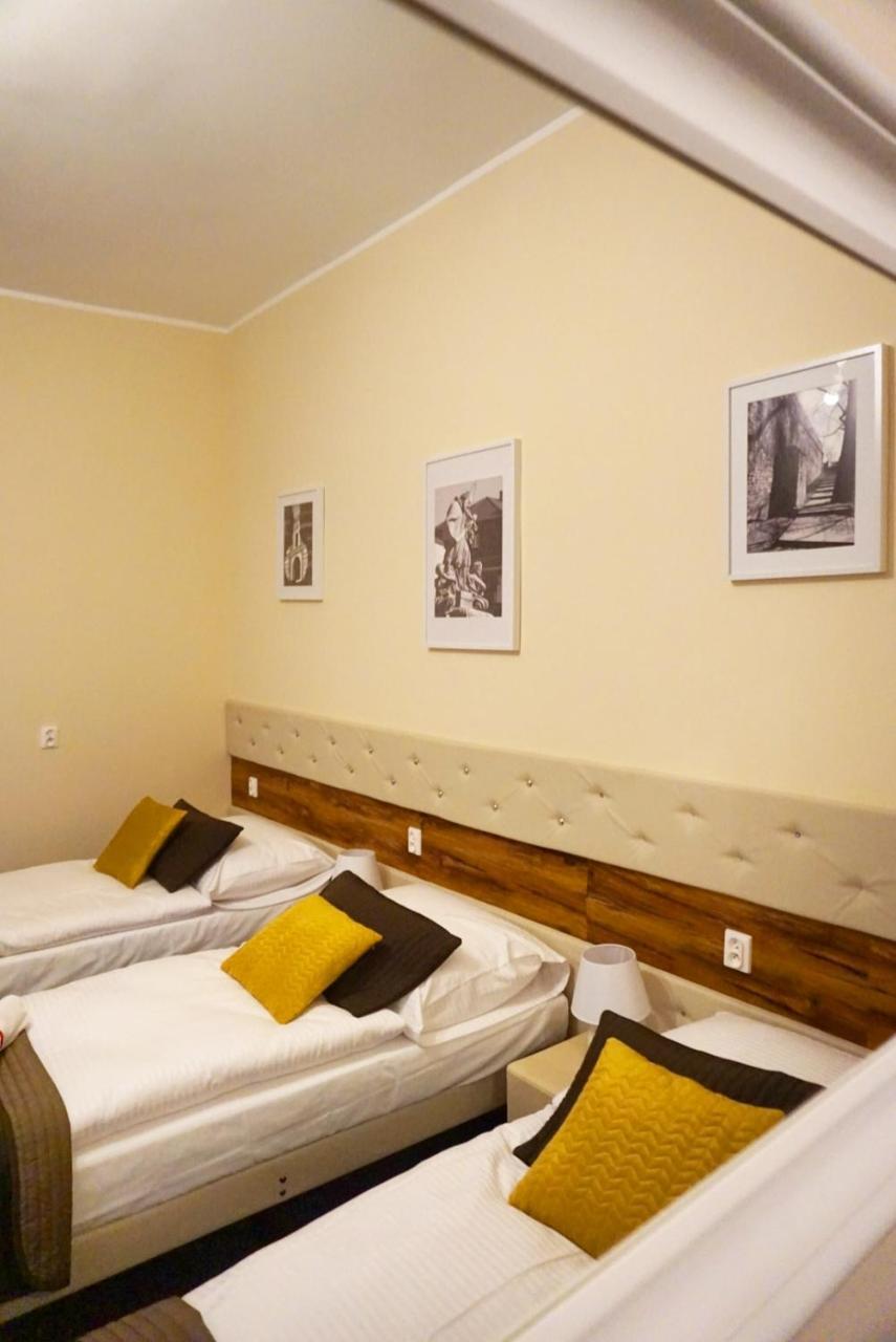 Expolis Residence - City Center Mtp Targi - 24H #Betterthanyourex Poznan Ngoại thất bức ảnh