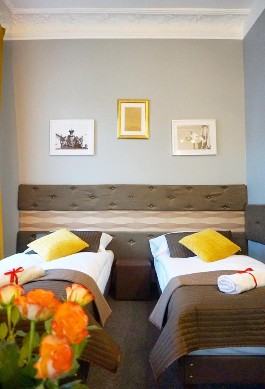 Expolis Residence - City Center Mtp Targi - 24H #Betterthanyourex Poznan Ngoại thất bức ảnh