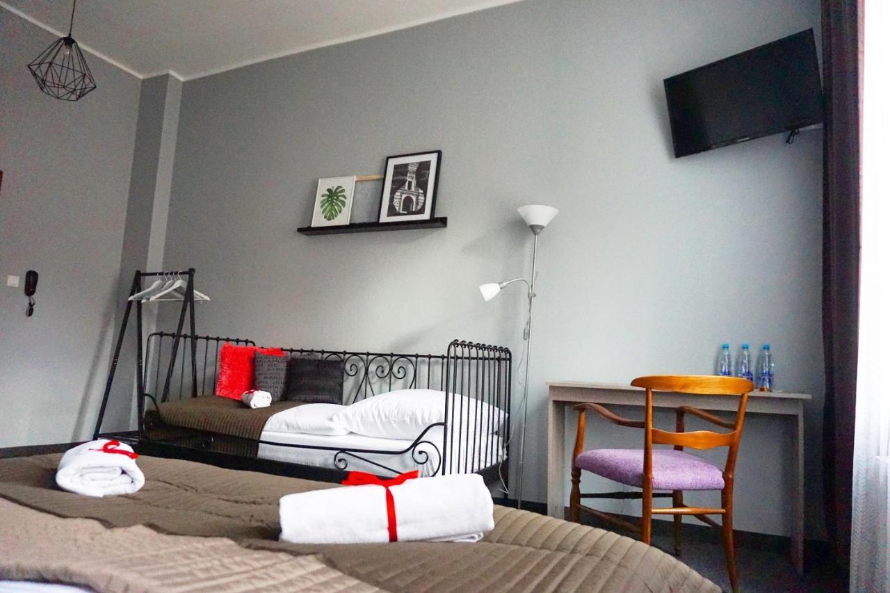 Expolis Residence - City Center Mtp Targi - 24H #Betterthanyourex Poznan Ngoại thất bức ảnh