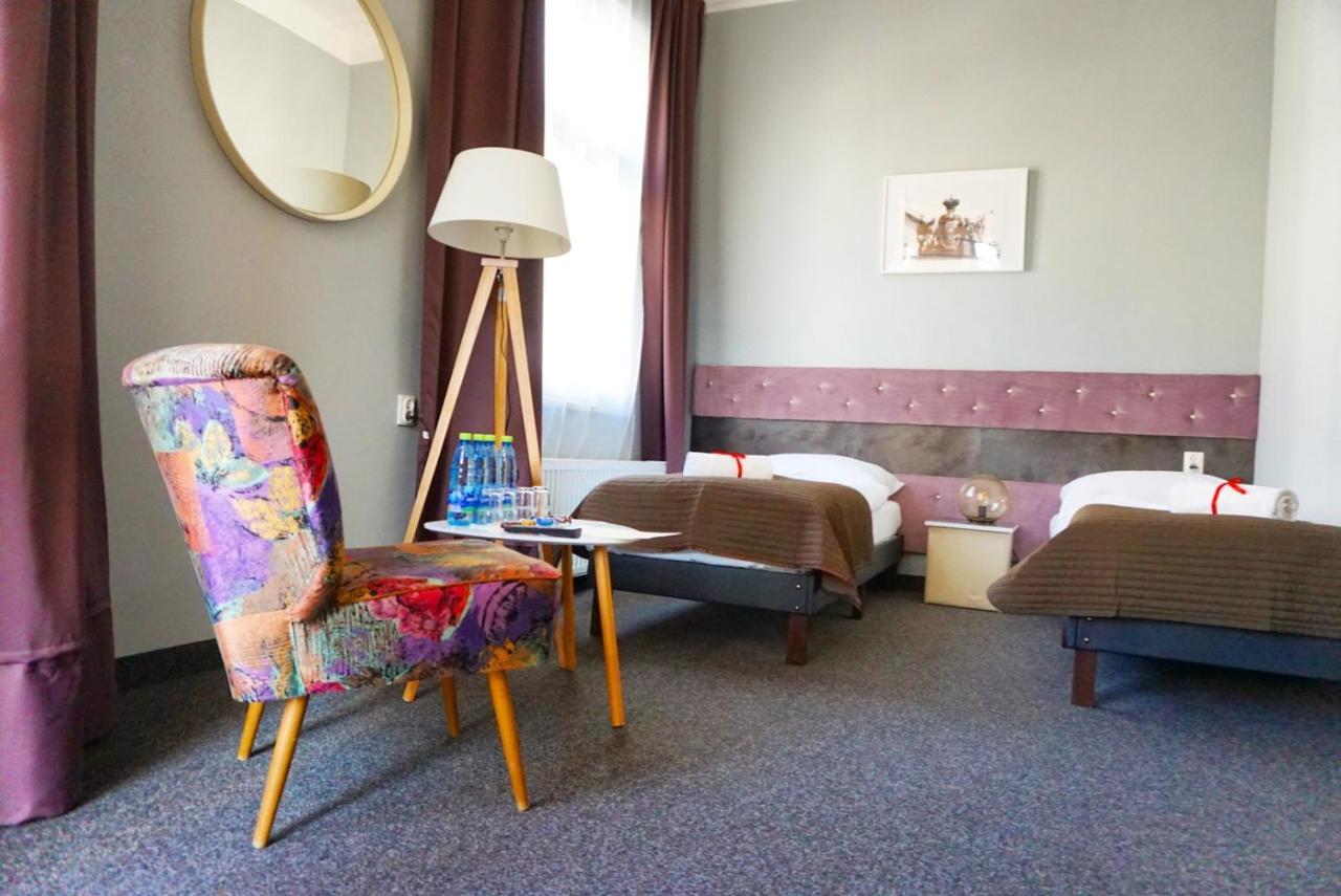 Expolis Residence - City Center Mtp Targi - 24H #Betterthanyourex Poznan Ngoại thất bức ảnh